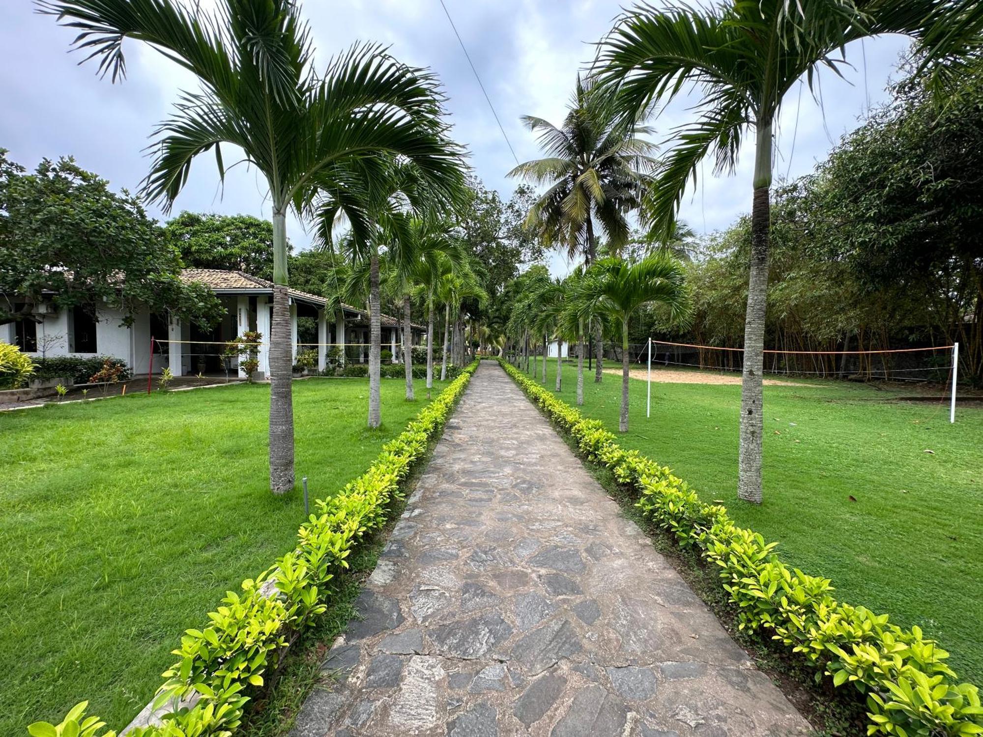 Amaluna Resorts Negombo Kültér fotó