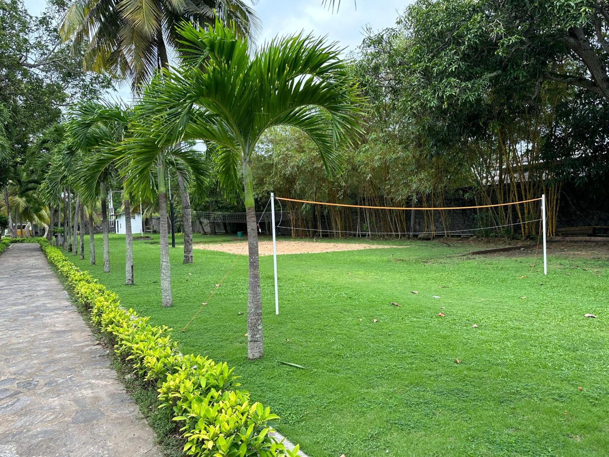 Amaluna Resorts Negombo Kültér fotó