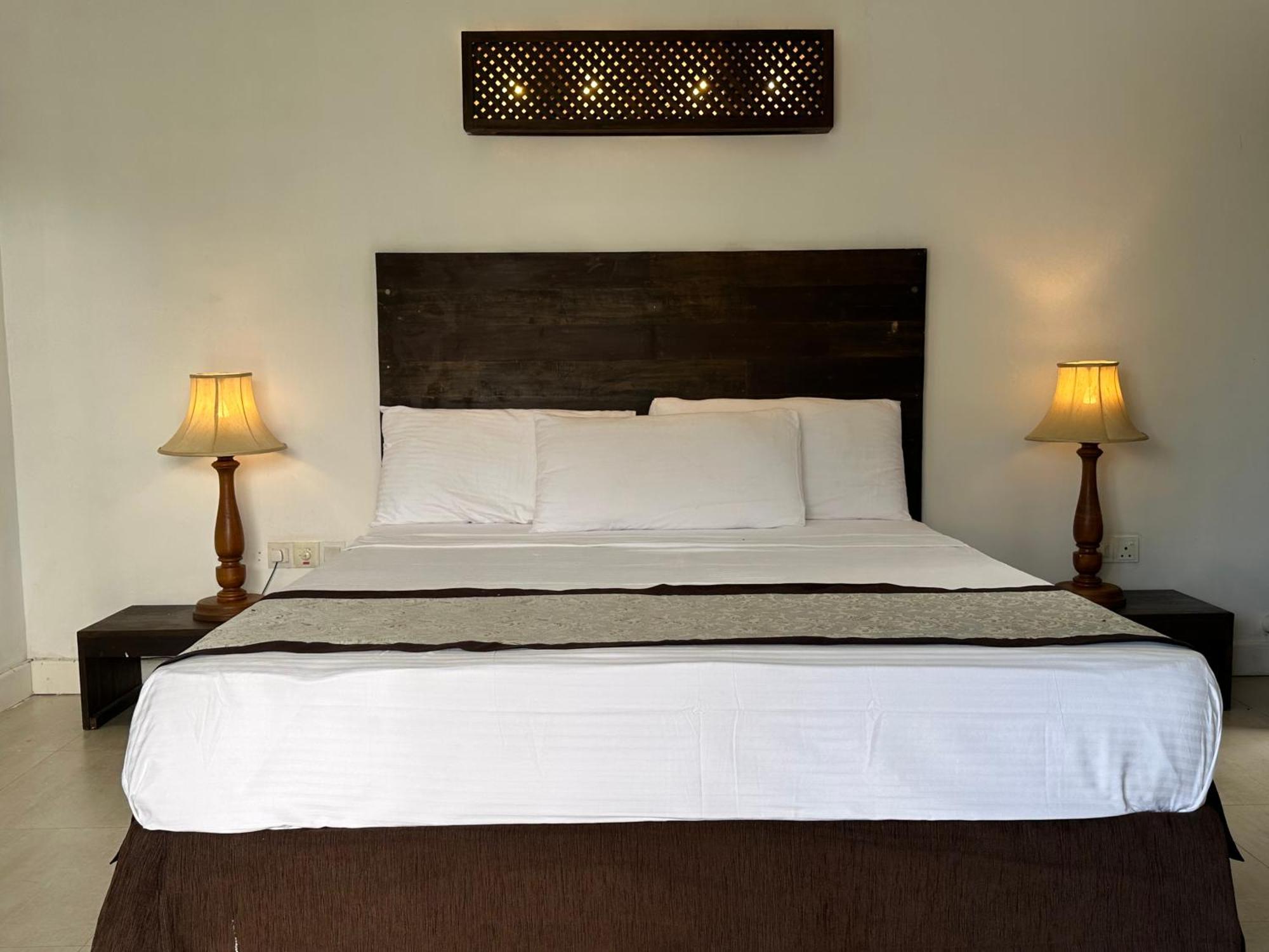 Amaluna Resorts Negombo Kültér fotó