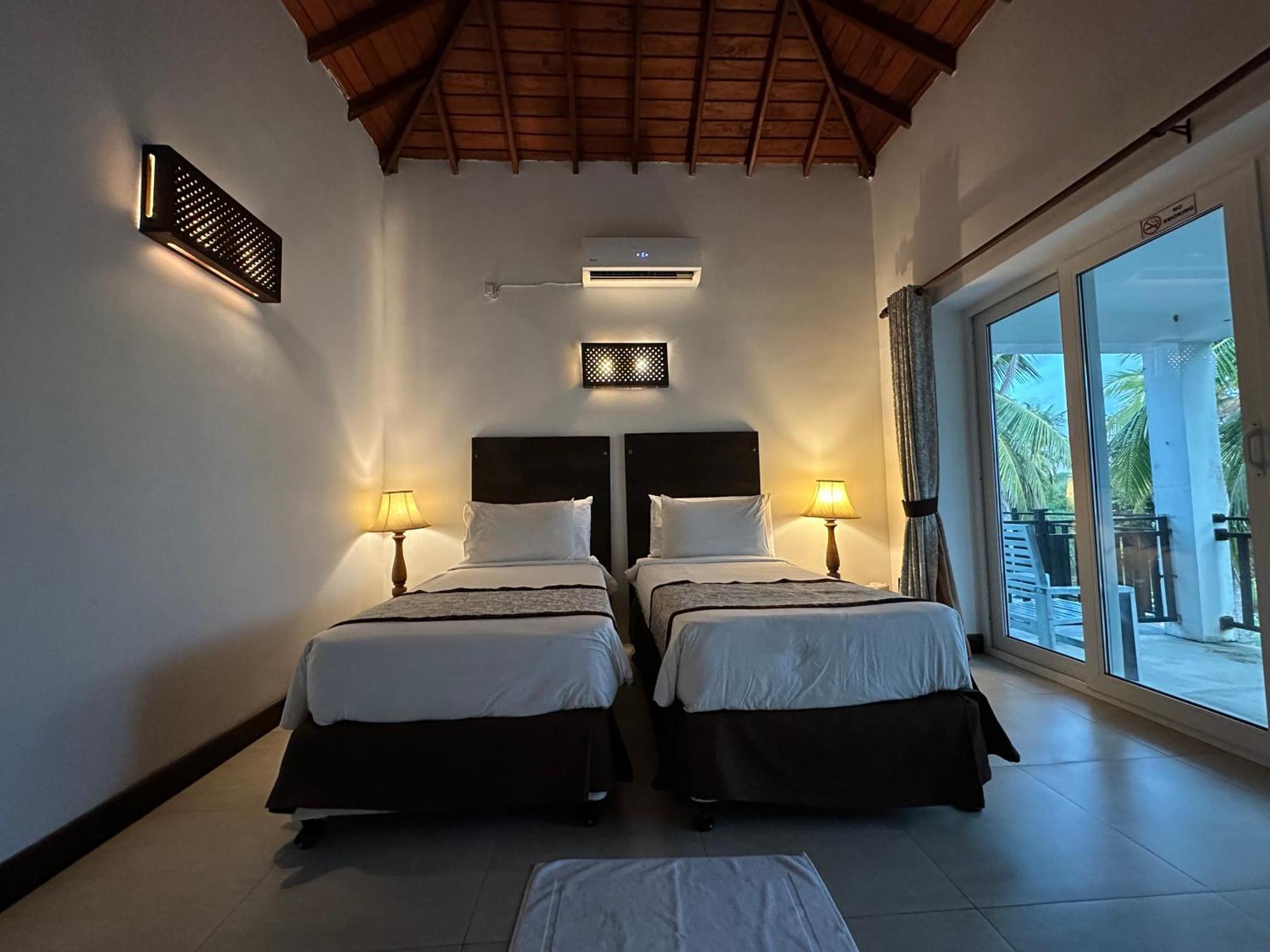 Amaluna Resorts Negombo Kültér fotó